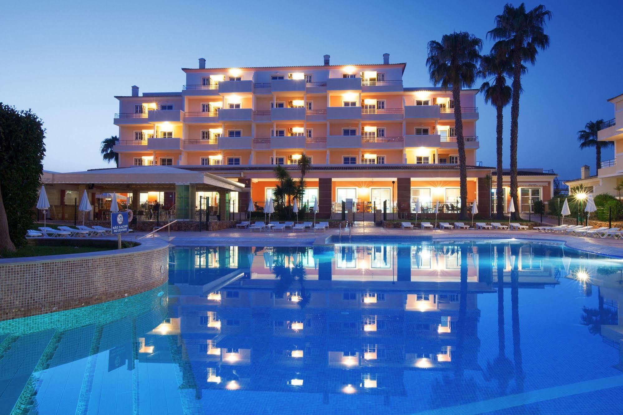 Apart-hotel Vitors Plaza